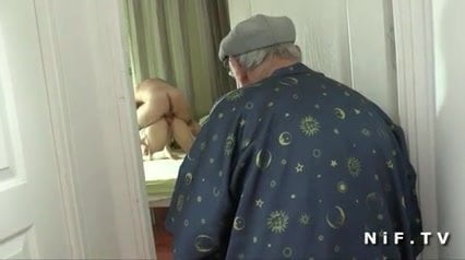 French voyeur Papy watching sodomy of a young couple