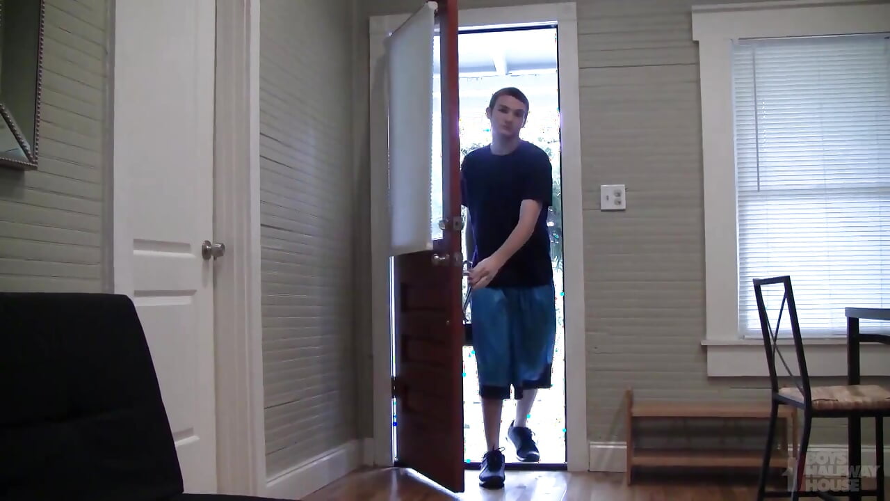 Teenage Tornado Bait Creampie